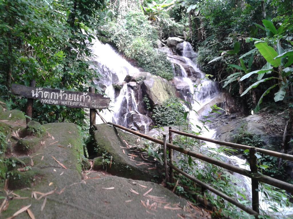 Ban Lom Jen Homestay Chiang Rai Exterior photo